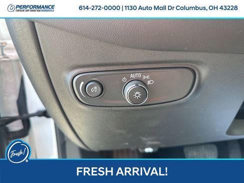 Used 2022 Chevrolet Equinox LT image 17