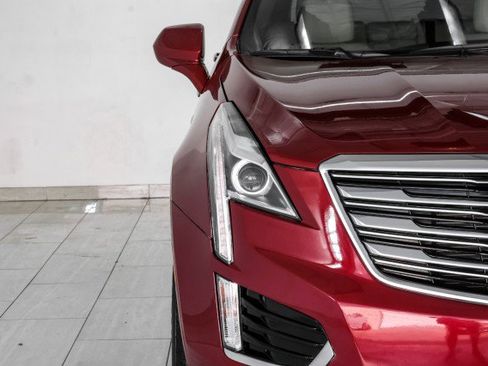Used 2019 Cadillac XT5 FWD image 44