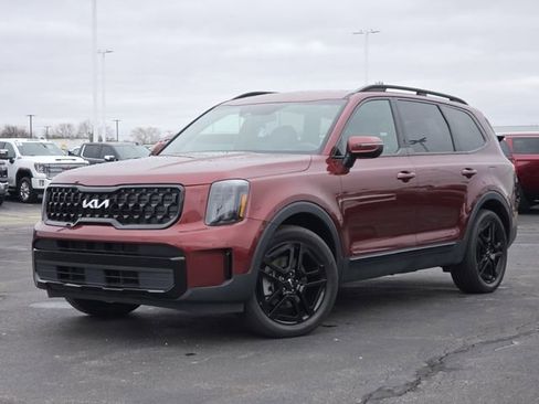 Used 2024 Kia Telluride EX X-Line image 2