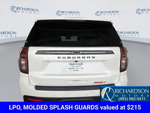 Certified 2023 Chevrolet Suburban RST image 4