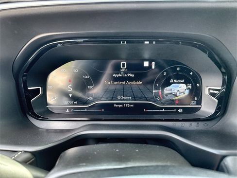 Used 2023 GMC Yukon Denali Ultimate image 15