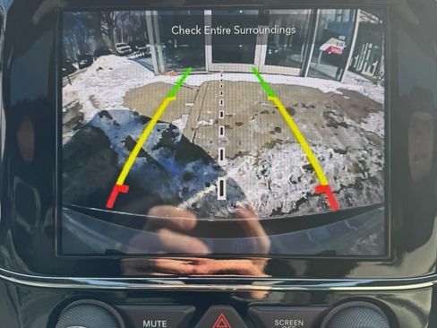 Used 2021 Jeep Grand Cherokee Limited w/ Premium Lighting Group image 21