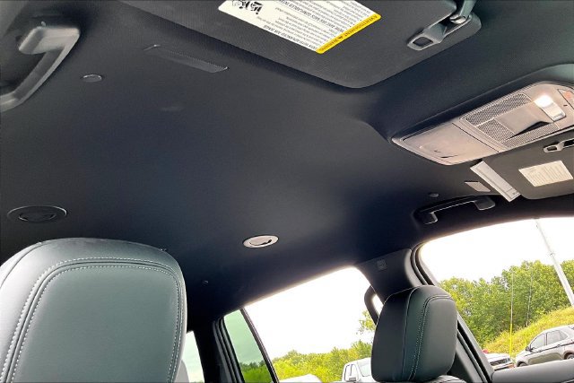 Used 2026 Buick Enclave Preferred FWD image 27