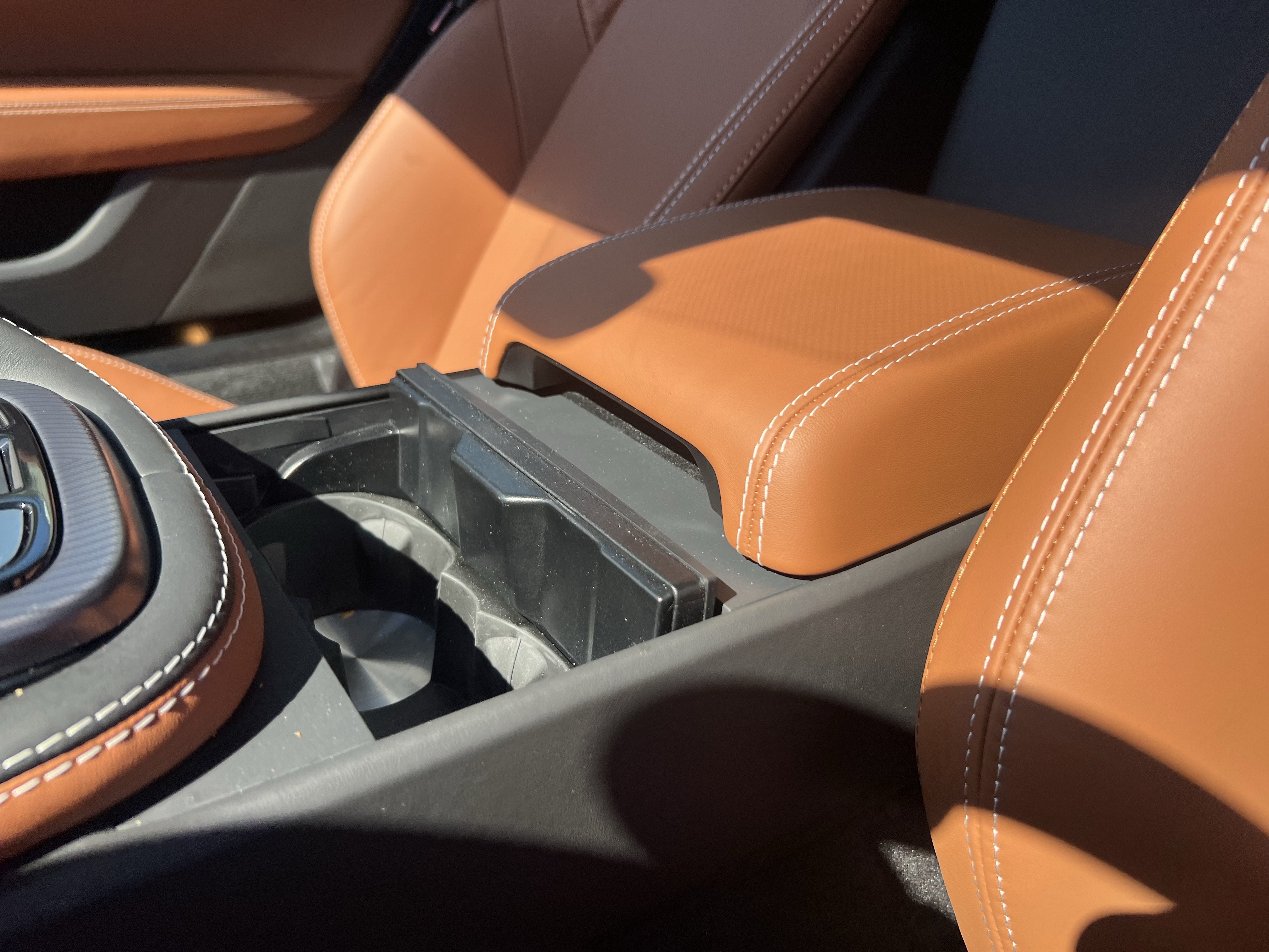 Certified 2024 Jaguar F-TYPE R-Dynamic RWD image 31