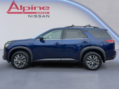 New 2025 Nissan Pathfinder SV image 2