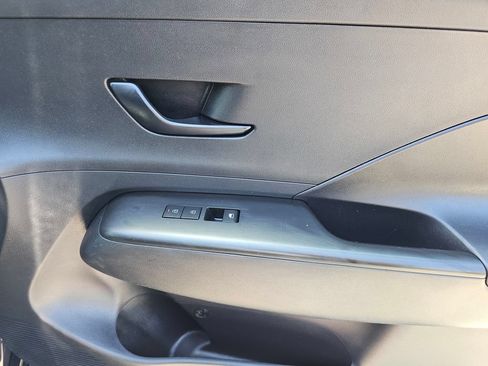Certified 2024 Hyundai Kona SEL FWD image 12