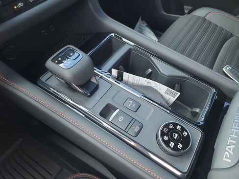 New 2026 Nissan Pathfinder Rock Creek image 19