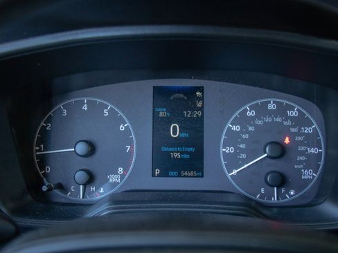 Used 2023 Toyota Corolla LE image 14