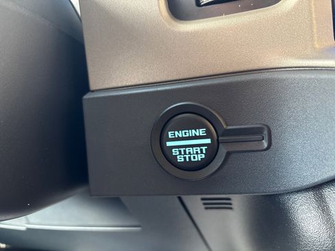 New 2025 Ford Bronco Outer Banks w/ Sasquatch Package image 20