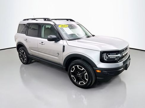 Used 2023 Ford Bronco Sport Outer Banks AWD/4WD image 1