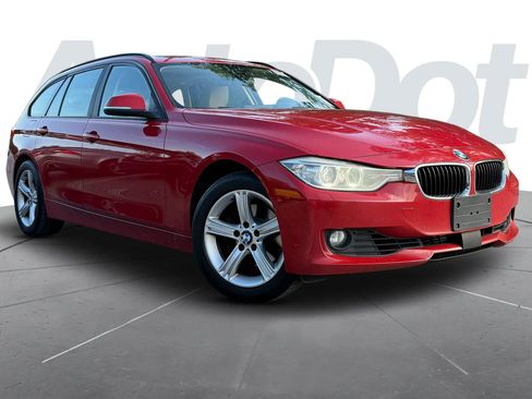 Used 2014 BMW 328i xDrive Wagon AWD/4WD image 1