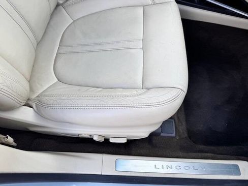 Used 2014 Lincoln MKZ Hybrid w/ Equipment Group 201A Select image 30