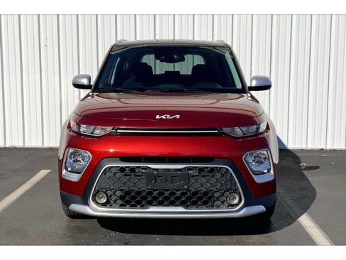 Used 2022 Kia Soul X-Line image 3