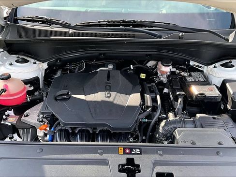 Used 2022 Hyundai Santa Fe SE FWD image 31