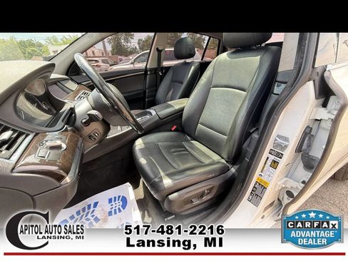Used 2015 BMW 535i Gran Turismo xDrive AWD/4WD image 11