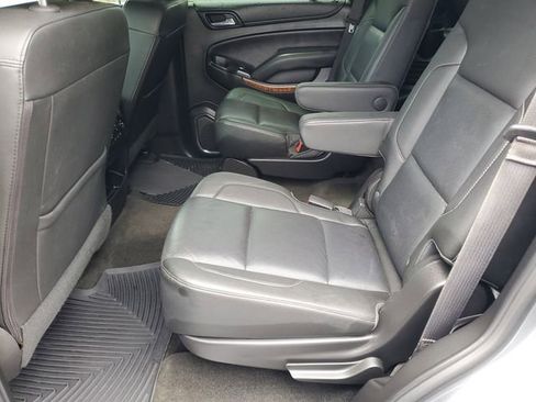 Used 2018 Chevrolet Tahoe Premier RWD image 14