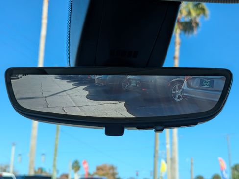 Certified 2021 GMC Acadia Denali w/ Denali Technology Package image 32