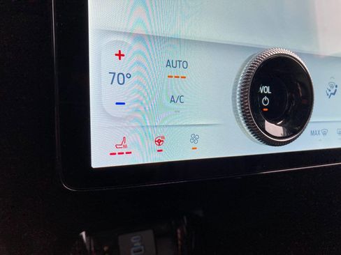 Used 2021 Ford Mustang Mach-E Premium image 16