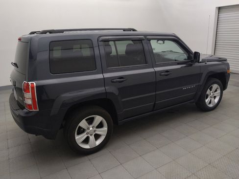 Used 2015 Jeep Patriot Latitude AWD/4WD image 10