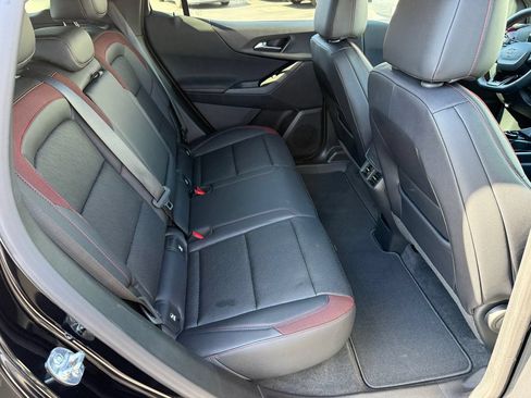 Used 2026 Chevrolet Equinox RS FWD image 18