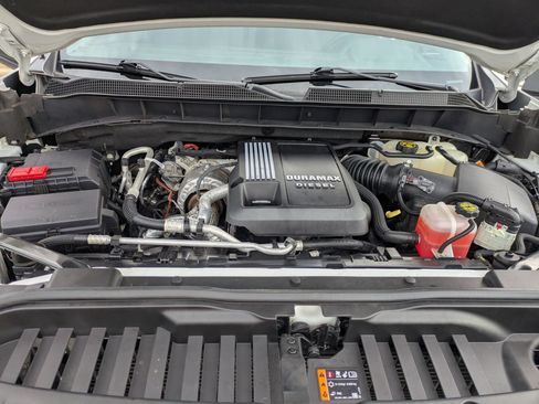 Used 2023 Chevrolet Silverado 1500 LTZ AWD/4WD image 42