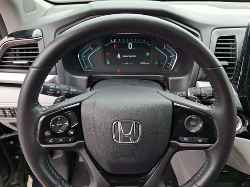 Used 2023 Honda Odyssey Touring image 22