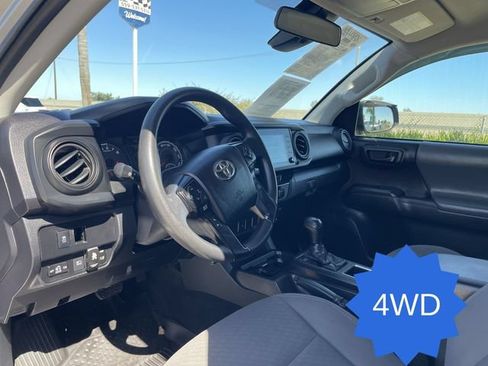 Used 2022 Toyota Tacoma SR AWD/4WD image 10
