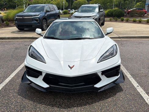 Used 2023 Chevrolet Corvette Stingray Coupe w/ Z51 Performance Package RWD image 19