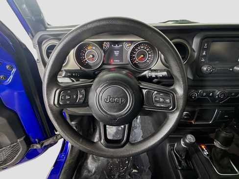 Used 2019 Jeep Wrangler Unlimited Sport image 13
