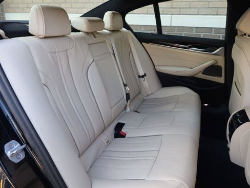 Used 2017 BMW 540i xDrive AWD/4WD image 26