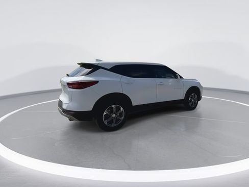 Used 2023 Chevrolet Blazer LT FWD image 11