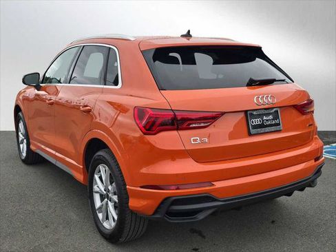Certified 2025 Audi Q3 2.0T Premium Plus w/ Premium Plus Package AWD/4WD image 6
