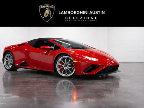 Used 2023 Lamborghini Huracan EVO image 1