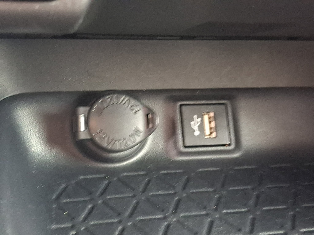 Certified 2025 Toyota RAV4 XLE AWD/4WD image 22