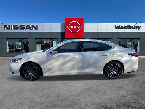 Used 2023 Lexus ES 350 w/ Premium Package image 7