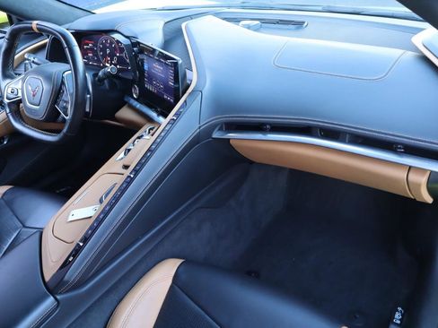 Used 2022 Chevrolet Corvette Stingray Premium Cpe w/ Z51 Performance Package image 51