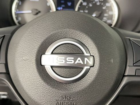 New 2025 Nissan Kicks Play S image 25