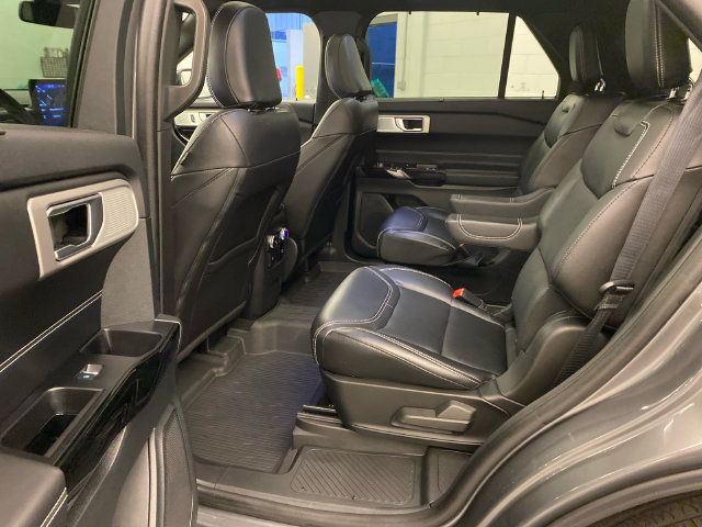Used 2023 Ford Explorer ST w/ Equipment Group 401A AWD/4WD image 31