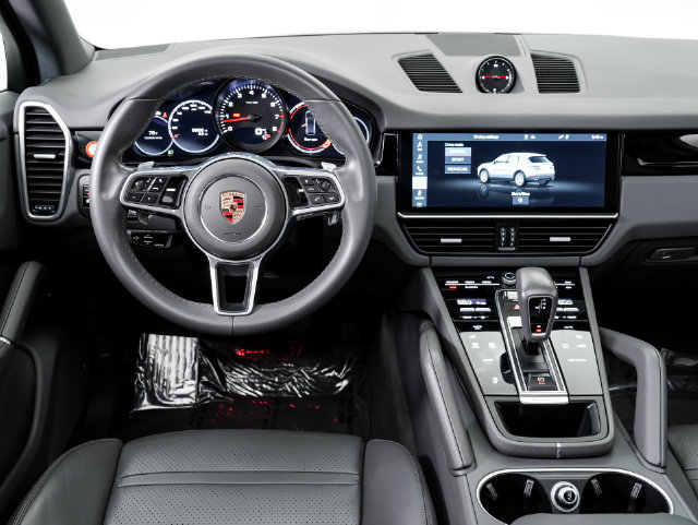 Certified 2020 Porsche Cayenne AWD/4WD image 16