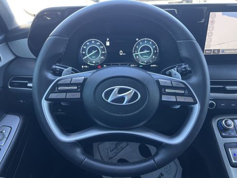Used 2024 Hyundai Palisade SEL w/ Premium Package image 12