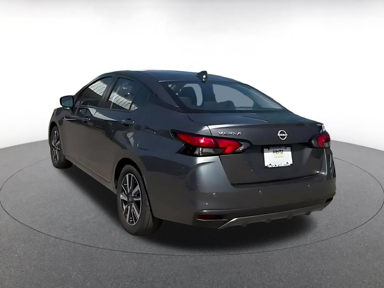 Used 2025 Nissan Versa SV FWD image 9
