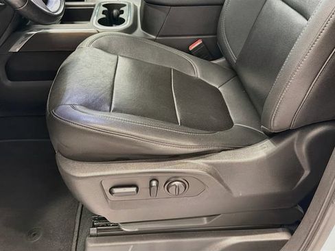 Used 2021 GMC Sierra 1500 SLT w/ SLT Convenience Package AWD/4WD image 16