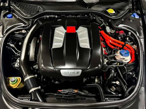 Used 2014 Porsche Panamera S w/ Premium Package Plus RWD image 51