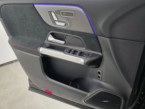 New 2026 Mercedes-Benz GLB 35 AMG 4MATIC image 19