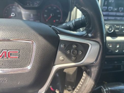 Used 2016 GMC Canyon SLE w/ SLE Convenience Package image 18