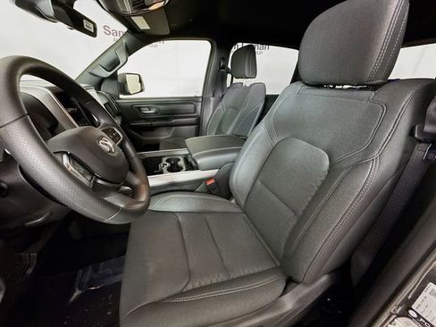 New 2026 RAM 1500 Express AWD/4WD image 19