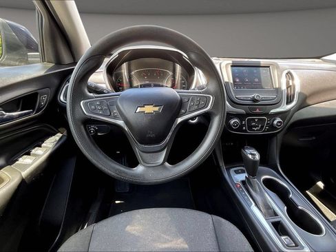 Used 2020 Chevrolet Equinox LT AWD/4WD image 10