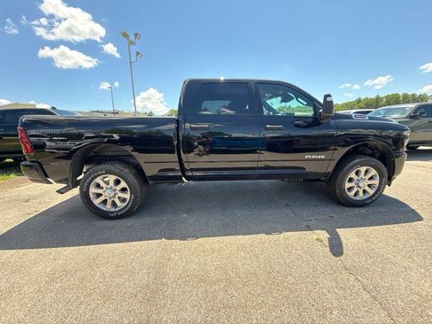 New 2026 RAM 2500 Big Horn AWD/4WD image 6