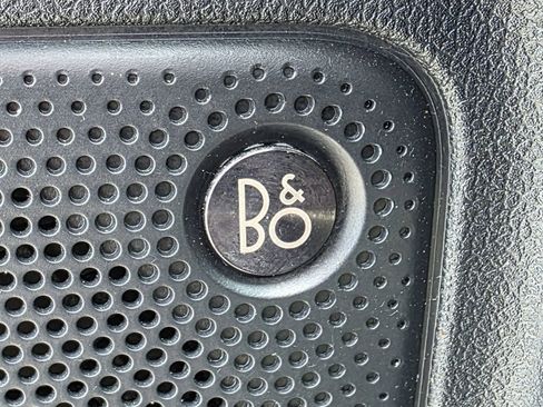 Used 2020 Ford Escape Titanium image 15