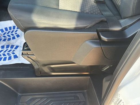 Used 2024 Ford Transit 250 Low Roof w/ Exterior Upgrade Package image 17